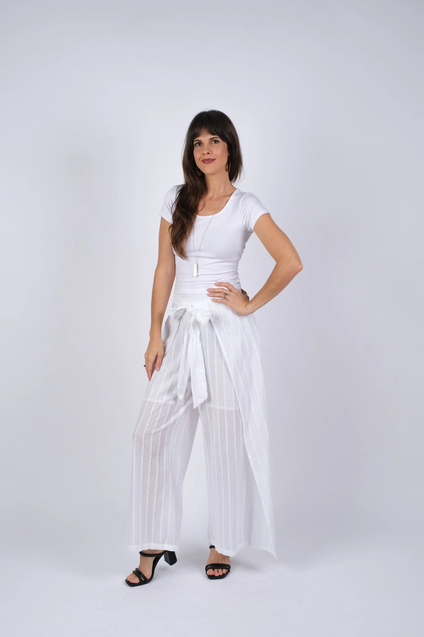 225042 White Chic Summer Pants