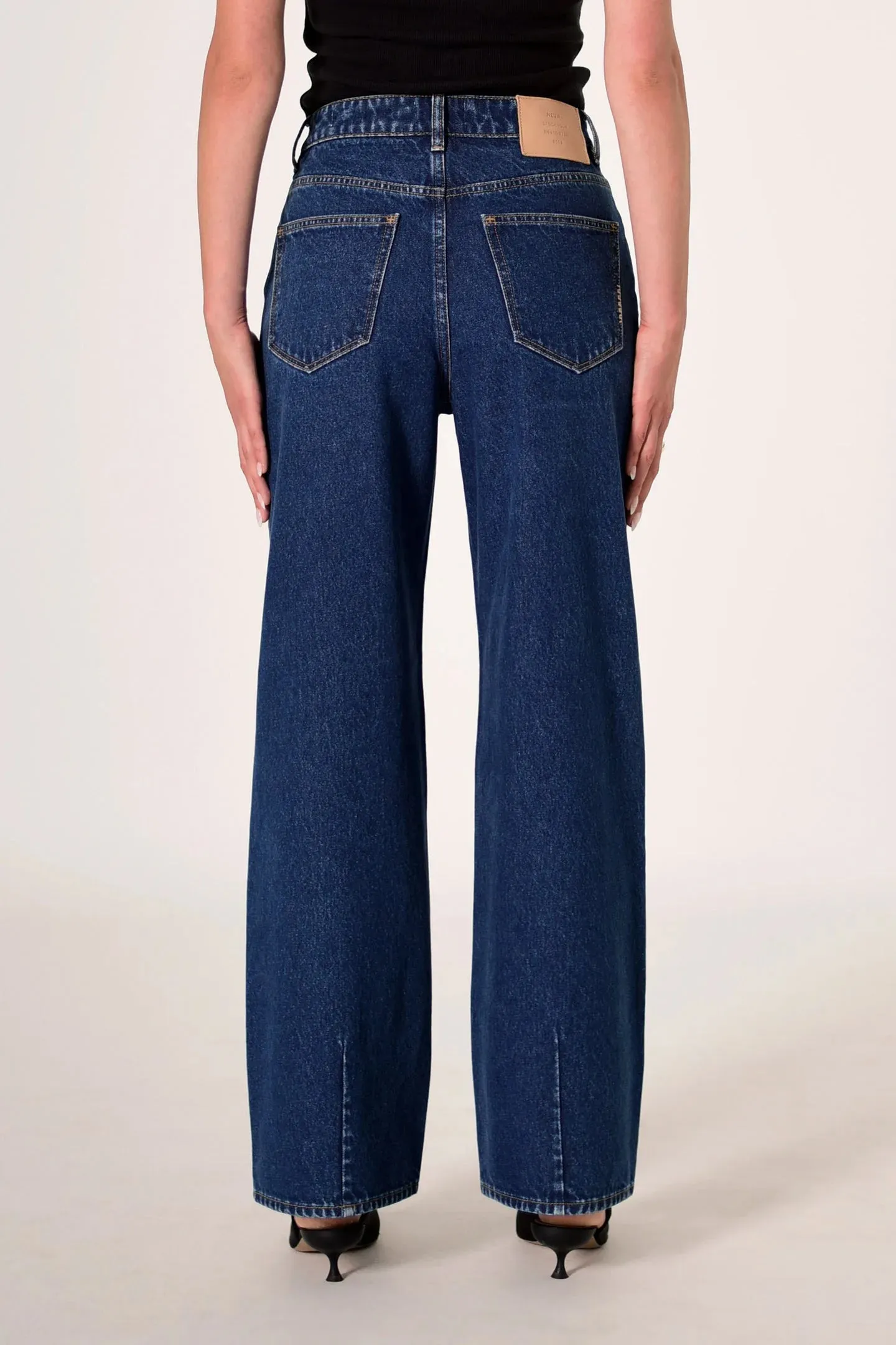 COCO RELAXED JEAN | MID INDIGO